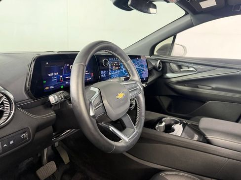 Used 2024 Chevrolet Blazer EV LT AWD/4WD image 24