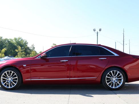 Used 2018 Cadillac CT6 Luxury image 16