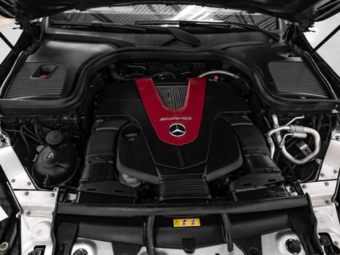 Used 2020 Mercedes-Benz GLC 43 AMG 4MATIC image 44