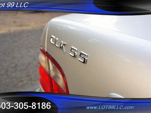 Used 2001 Mercedes-Benz CLK 55 AMG Coupe image 29