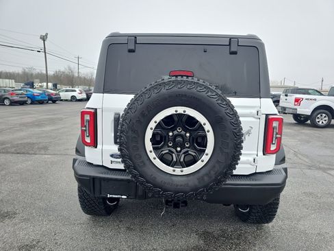 Used 2023 Ford Bronco Badlands w/ Sasquatch Package image 7