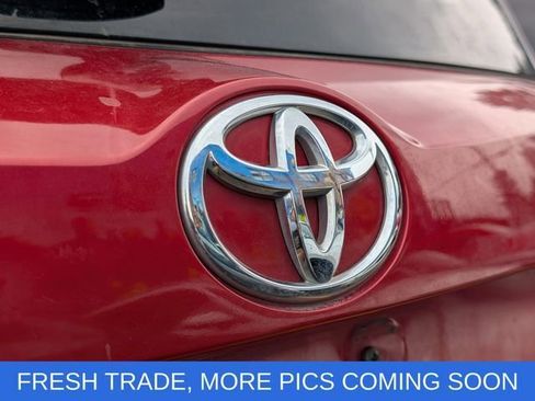 Used 2014 Toyota RAV4 LE AWD/4WD image 11