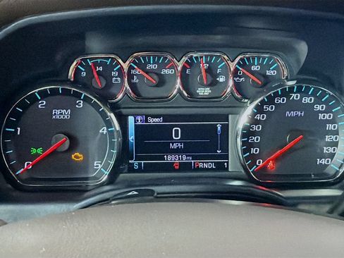 Used 2019 Chevrolet Silverado 2500 LT w/ LT Convenience Package AWD/4WD image 14