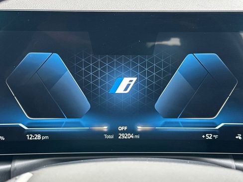 Used 2023 BMW i4 eDrive40 w/ Premium Package image 28