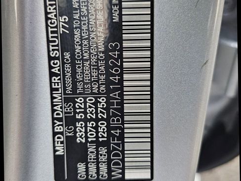 Used 2017 Mercedes-Benz E 300 image 27