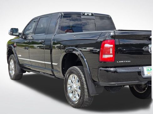 Used 2022 RAM 2500 Limited AWD/4WD image 50