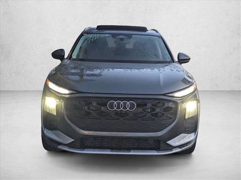 Used 2026 Audi Q3 quattro 2.0T AWD/4WD image 2