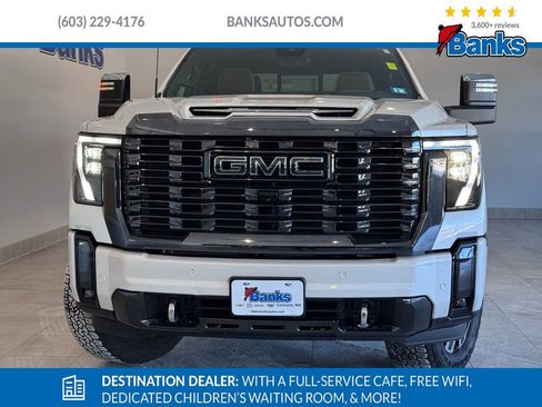 Certified 2024 GMC Sierra 3500 Denali Ultimate image 3