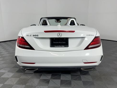 Used 2020 Mercedes-Benz SLC 300 image 9