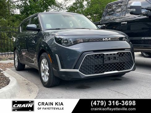 Certified 2023 Kia Soul LX w/ Option Group 015 FWD image 1