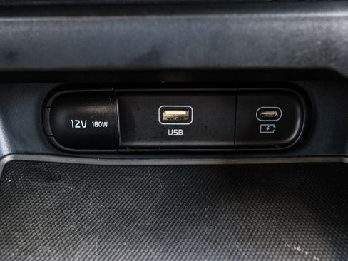 Used 2024 Kia Soul GT-Line image 40