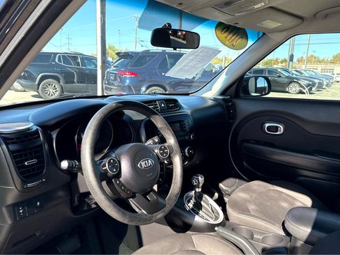 Used 2016 Kia Soul image 8