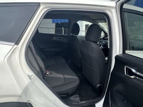 Certified 2023 Kia Sportage LX image 12