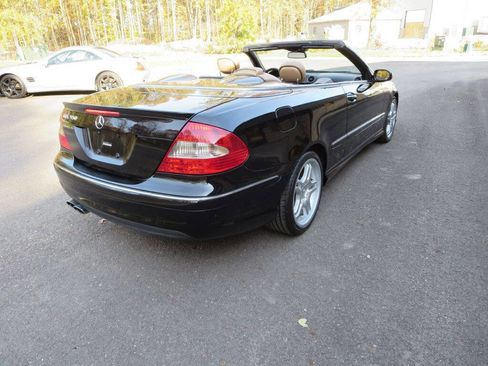 Used 2008 Mercedes-Benz CLK 550 Cabriolet image 6