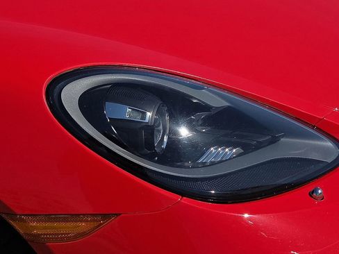 Used 2020 Porsche 718 Cayman S image 10