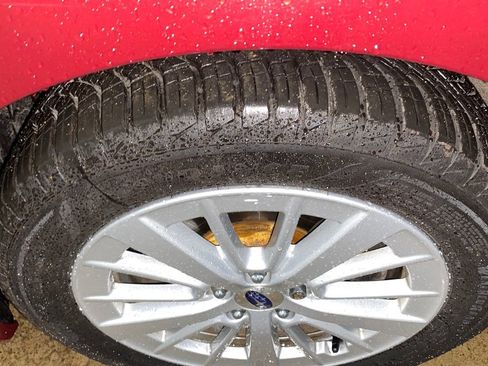 Used 2018 Subaru Impreza 2.0i Premium image 23