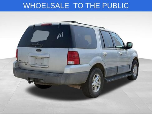 Used 2004 Ford Expedition XLT RWD image 5