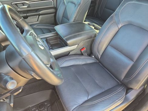 Used 2022 RAM 1500 Big Horn w/ Night Edition AWD/4WD image 16