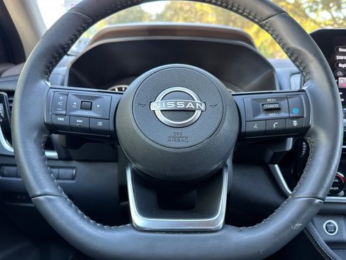 Certified 2023 Nissan Rogue SL w/ SL Premium Package image 26