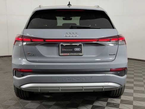 Used 2023 Audi Q4 e-tron Premium Plus w/ Premium Plus image 10