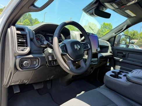 New 2026 RAM 2500 Tradesman w/ Safety Group AWD/4WD image 16