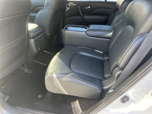 Used 2023 INFINITI QX80 Luxe w/ Cargo Package image 17