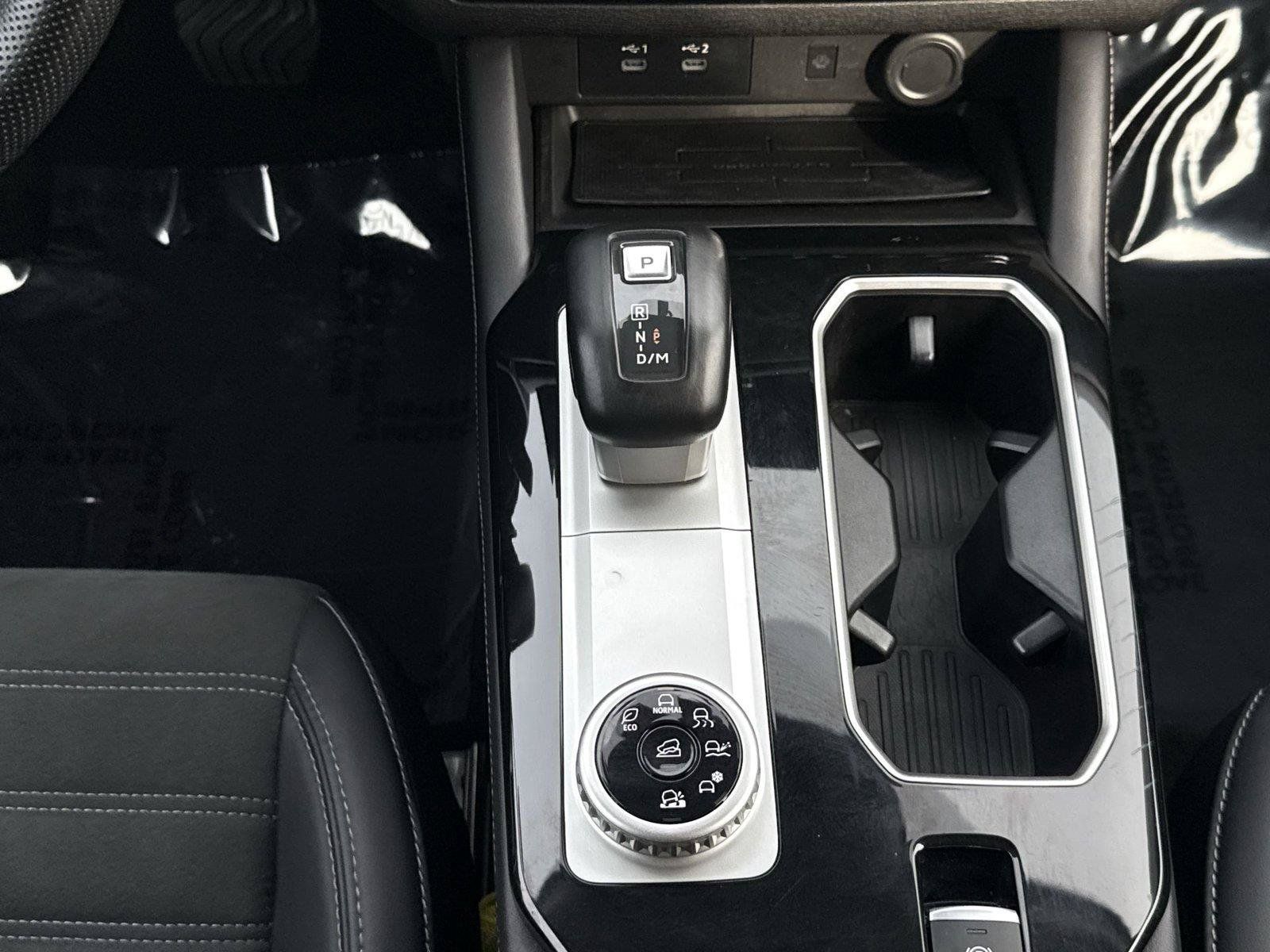 Used 2025 Mitsubishi Outlander SE AWD/4WD image 29