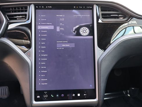 Used 2018 Tesla Model S 75D image 54