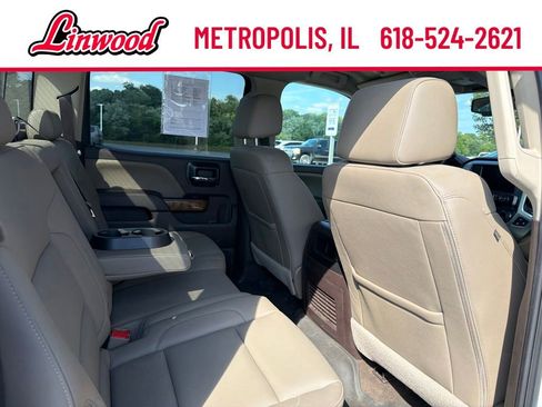 Used 2018 GMC Sierra 1500 SLT AWD/4WD image 9