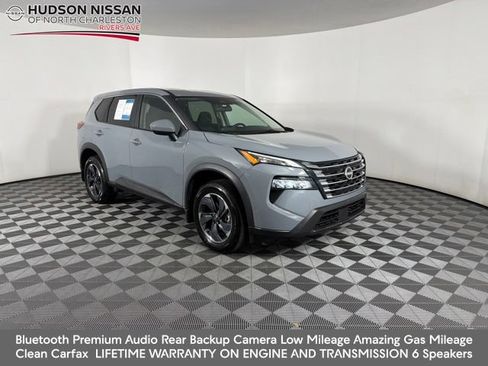 Certified 2026 Nissan Rogue SV FWD image 1