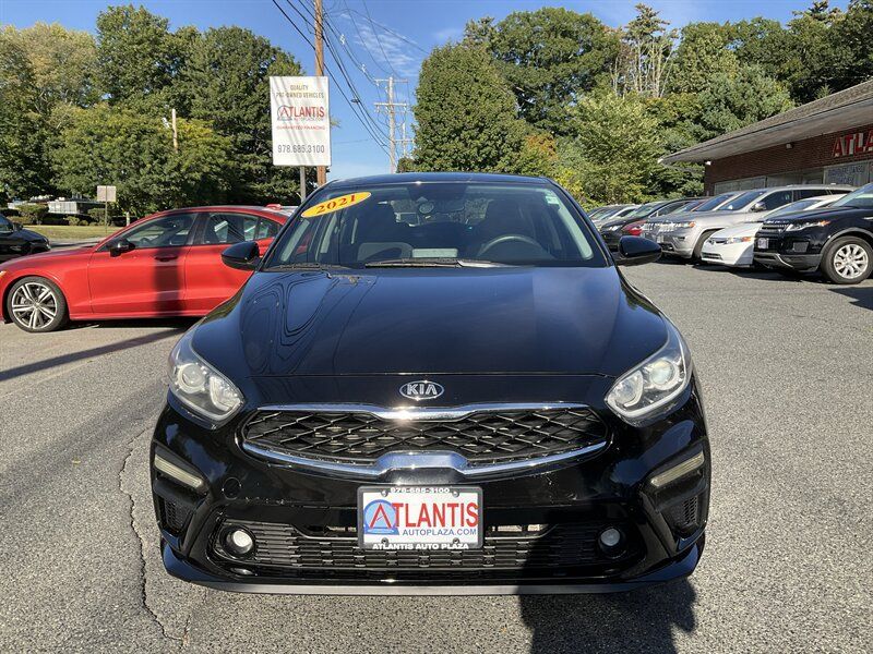 Used 2021 Kia Forte LXS FWD image 2