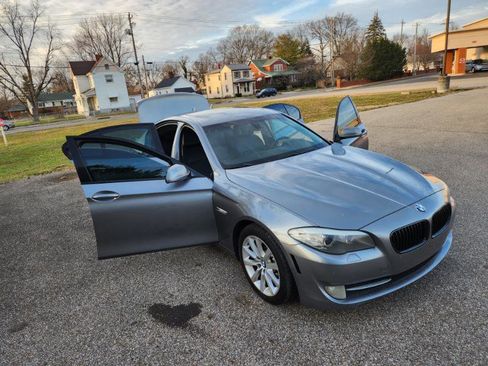 Used 2011 BMW 528i Sedan image 48
