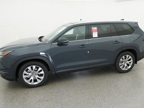 New 2026 Toyota Grand Highlander Limited image 35