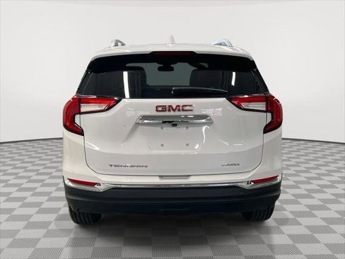 Certified 2023 GMC Terrain SLT image 6