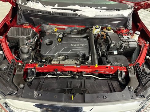 Used 2022 GMC Terrain SLE w/ Driver Convenience Package image 27