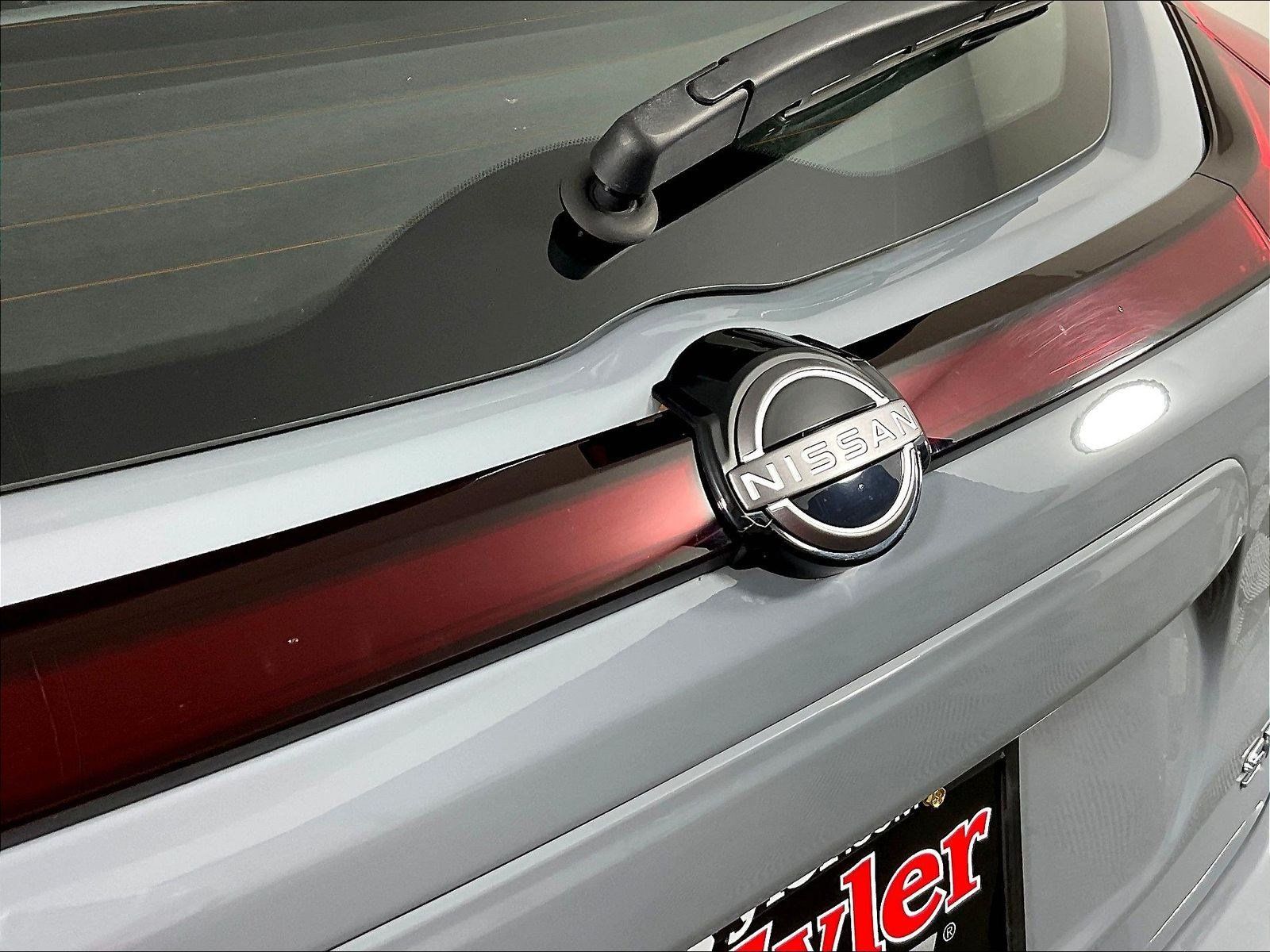 Used 2024 Nissan Kicks SR w/ SR Premium Package FWD image 24