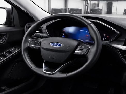 Used 2023 Ford Escape Active w/ Tech Pack #1 FWD image 16