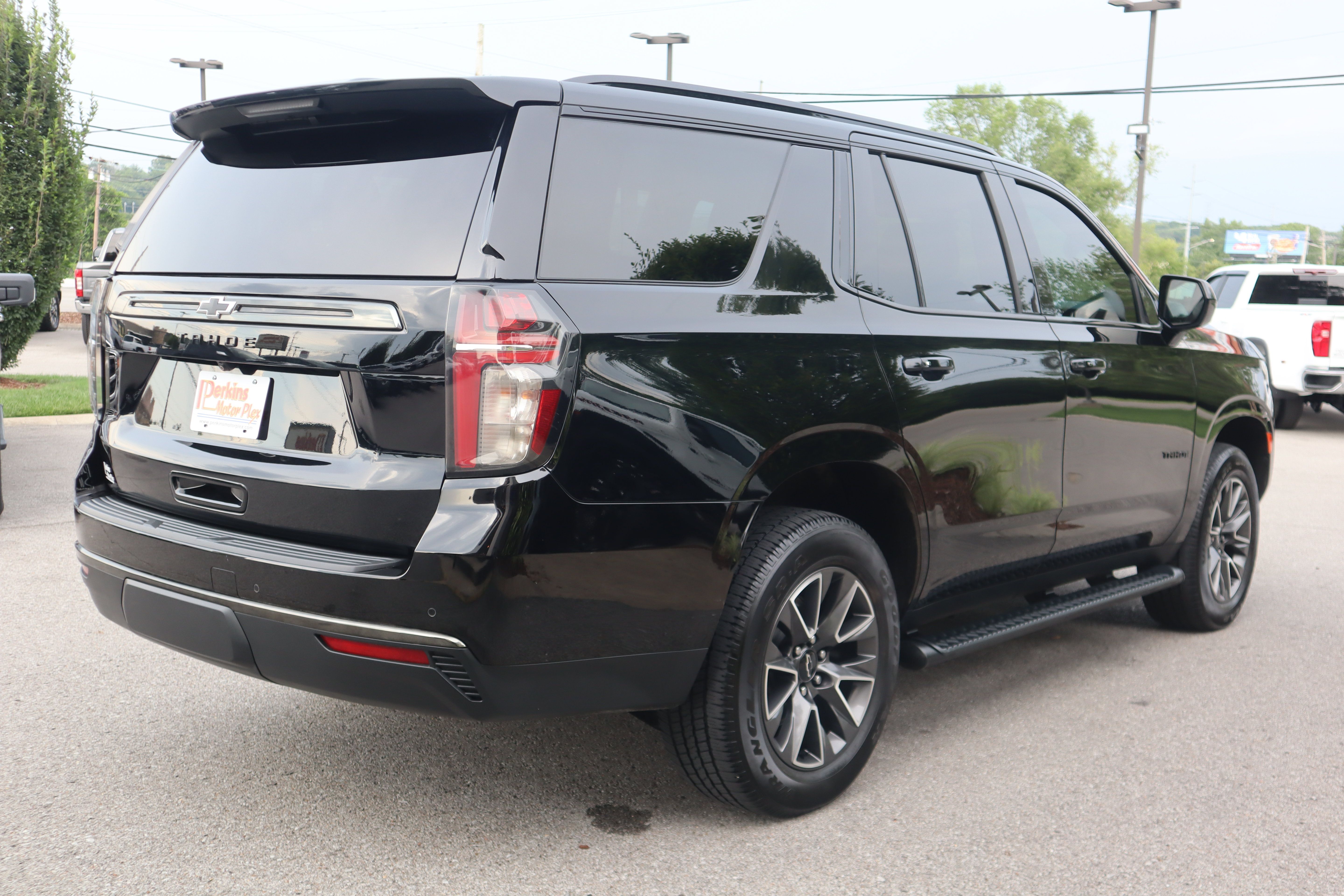 Used 2021 Chevrolet Tahoe Z71 AWD/4WD image 7