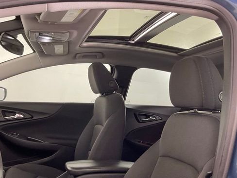 Used 2024 Chevrolet Malibu LT image 14