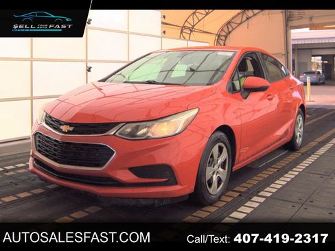 Used 2017 Chevrolet Cruze LS image 1