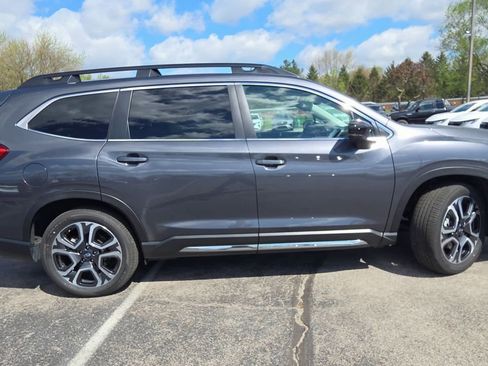 Certified 2025 Subaru Ascent Limited AWD/4WD image 9