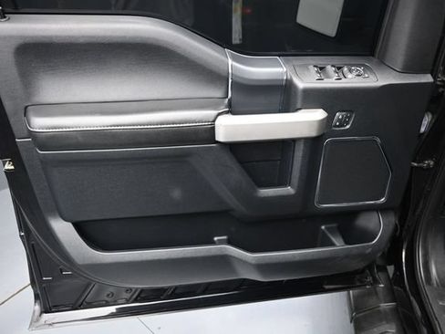 Used 2020 Ford F150 Lariat w/ Equipment Group 502A Luxury AWD/4WD image 13