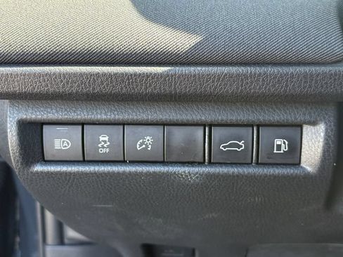 Used 2025 Toyota Camry LE FWD image 24
