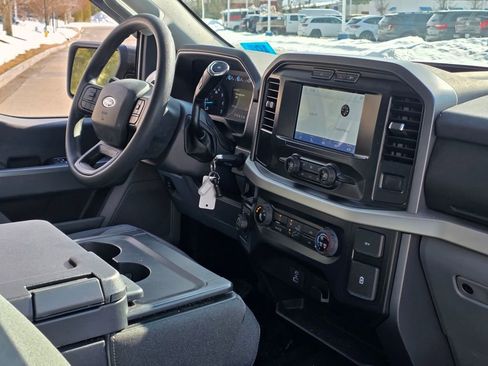 Used 2022 Ford F150 XLT image 18