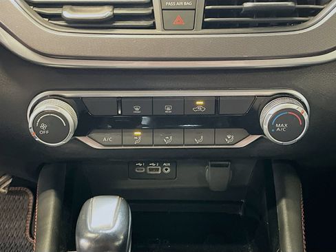 Used 2023 Nissan Altima 2.5 SR FWD image 15