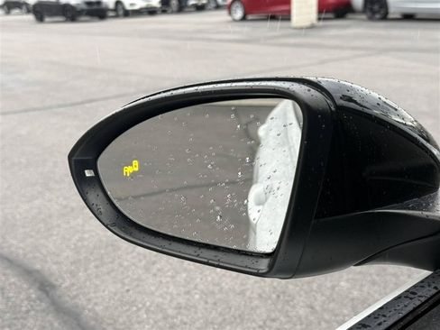 Used 2019 Volkswagen Jetta GLI FWD image 23