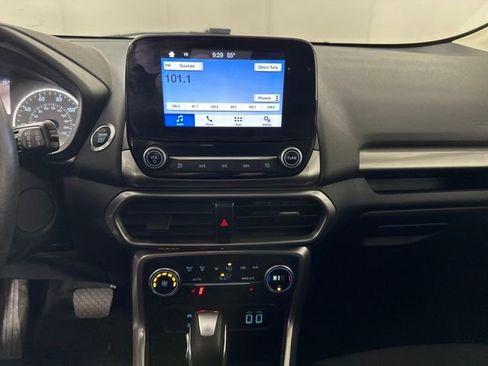 Used 2019 Ford EcoSport SE image 21