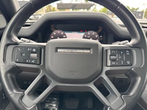 Used 2024 Land Rover Defender 130 X-Dynamic SE AWD/4WD image 25