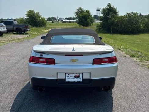 Used 2015 Chevrolet Camaro LT RWD image 4