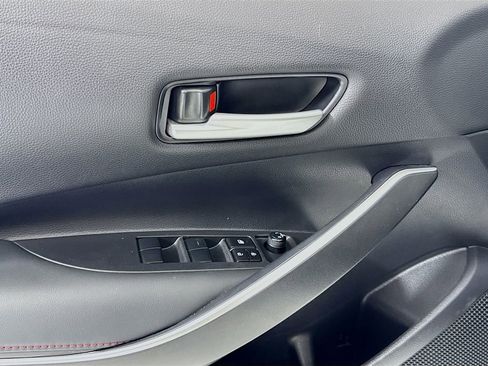 Used 2024 Toyota Corolla SE image 14